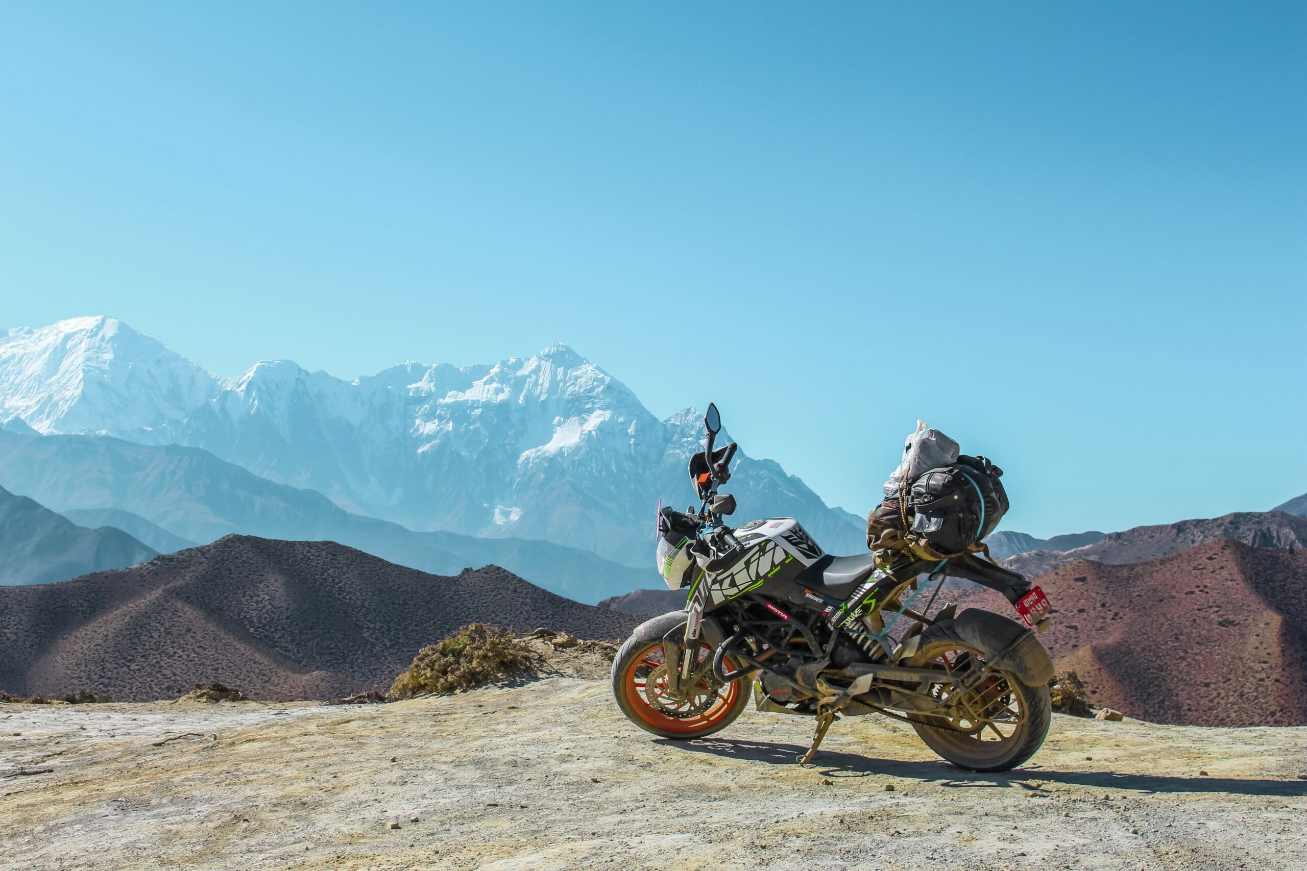 Thrills on Two Wheels How Mountain Biking and Motocross Share the Same Spirit